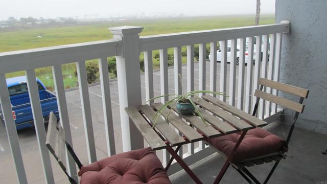 1111 Seacoast, Imperial Beach CA: https://media.crmls.org/mediaz/b66ffdb8-761d-4ff0-9aa0-09ea9bb920c6.jpg