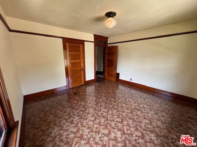 1340 Carroll Avenue, Los Angeles CA: https://media.crmls.org/mediaz/b6701746-3f71-436a-9d44-4f4d10db0ba1.jpg
