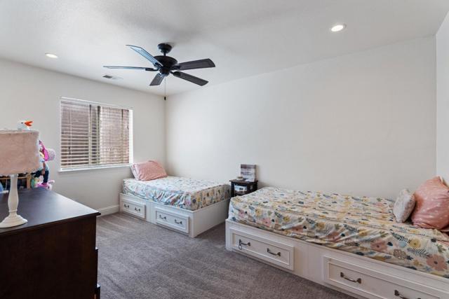 2190 Glarner Street, Hollister CA: https://media.crmls.org/mediaz/b670f59b-082b-4f1b-9847-065d1150e139.jpg