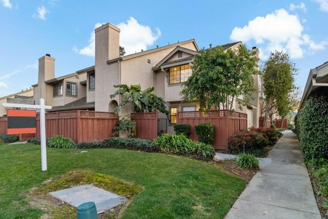 340 W Sunnyoaks Avenue, Campbell CA: https://media.crmls.org/mediaz/b671ea88-48ca-4135-ac70-70b7578b0f97.jpg