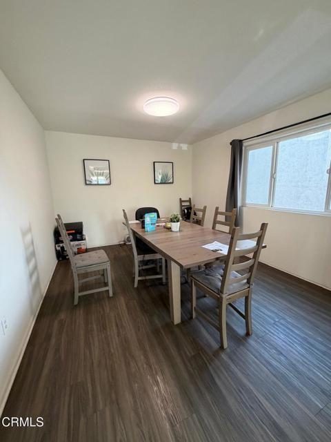 Detail Gallery Image 6 of 12 For 804 N Kenilworth Ave, Glendale,  CA 91203 - 3 Beds | 3 Baths