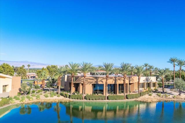 81485 Golden Poppy Way, La Quinta CA: https://media.crmls.org/mediaz/b672bd1a-22c4-4100-bd71-f7904bbebce5.jpg