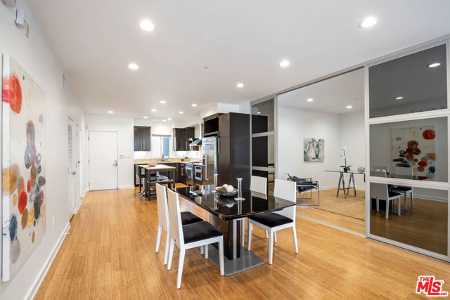 13045 Pacific Promenade, Playa Vista CA: https://media.crmls.org/mediaz/b6739eb1-58c0-4239-904f-dbf695d34d01.jpg