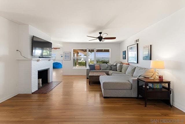 1251 Savoy St, San Diego CA: https://media.crmls.org/mediaz/b673c7ce-3055-4b42-b7ac-169fa91f5a88.jpg