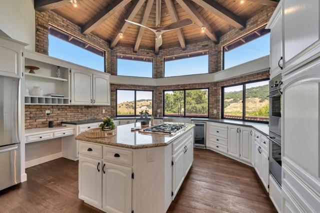 17255 Holiday Drive, Morgan Hill CA: https://media.crmls.org/mediaz/b676c820-b375-4887-8a42-7e73adf525ca.jpg