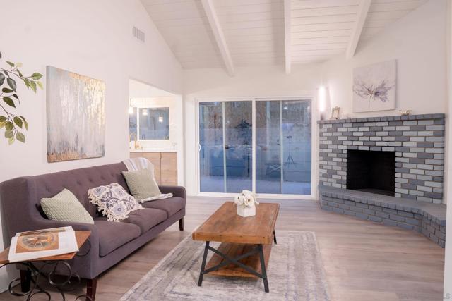 11774 Rocoso Rd, Lakeside CA: https://media.crmls.org/mediaz/b676fd76-cbd5-4400-89a8-bcd421cf205f.jpg