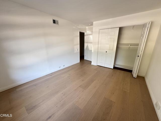 534 S S Oak Knoll Avenue, Pasadena CA: https://media.crmls.org/mediaz/b6773330-d2b3-45cc-bac8-c18648e0ac11.jpg
