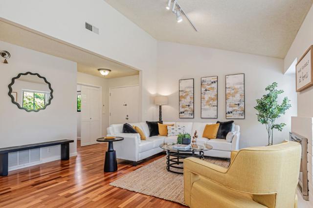 6579 Cooperage Court, San Jose CA: https://media.crmls.org/mediaz/b6773653-2f69-42cb-be1a-9fb1d4927979.jpg