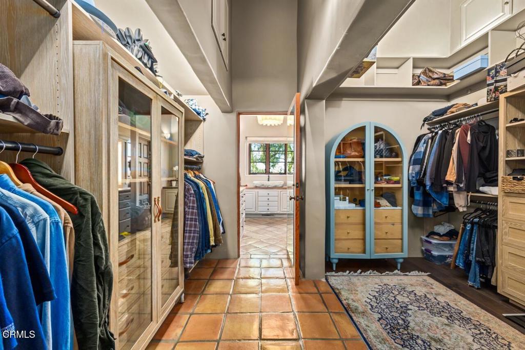 MLS #V1-33911 image #21