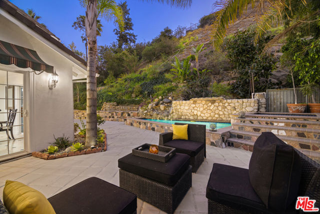 2461 Jupiter Drive, Los Angeles CA: https://media.crmls.org/mediaz/b6783601-a93d-47cd-9e80-09098e43bbe9.jpg