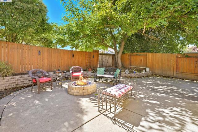 Image 3 of 33 For 9436 Bravo Way