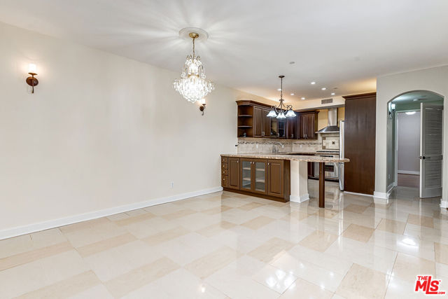 1310 Armacost Avenue, Los Angeles CA: https://media.crmls.org/mediaz/b6795ef6-297d-4b7c-baa1-49b1b3442e22.jpg