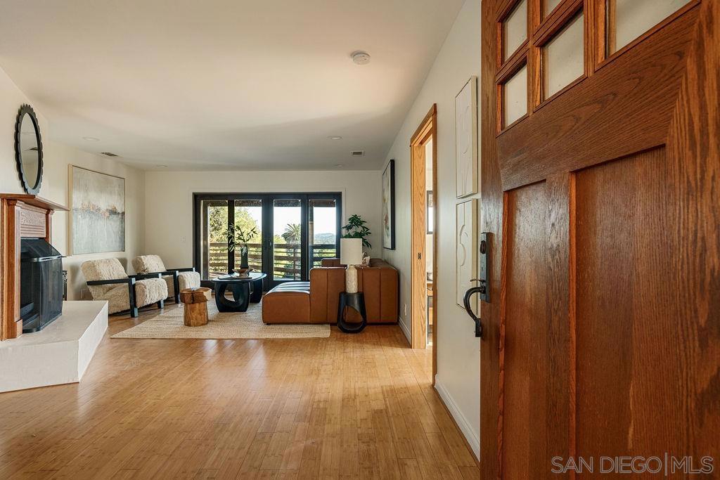 1091 Park Hill Terrace - photo 6