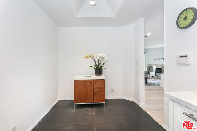 9033 Vista Grande Street, West Hollywood CA: https://media.crmls.org/mediaz/b679d01f-ea1e-4b32-a162-414ab8f0ad7b.jpg