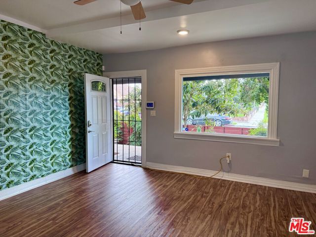 1151 E 15th Street, Long Beach CA: https://media.crmls.org/mediaz/b679fe3c-0bbd-4c38-931f-4a70863c6041.jpg