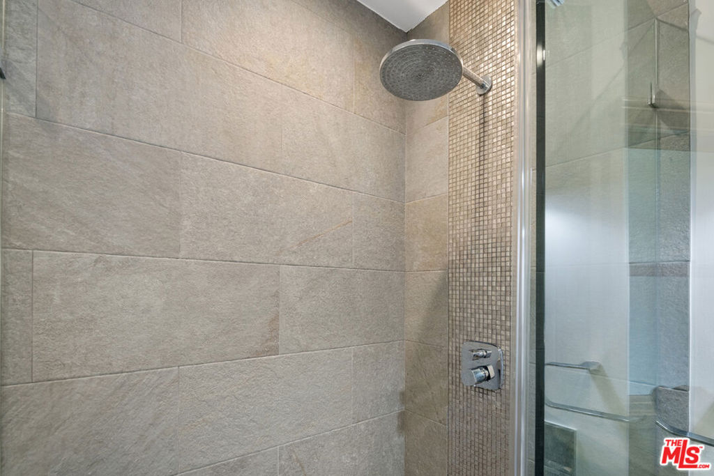 MLS #25625483 img 29