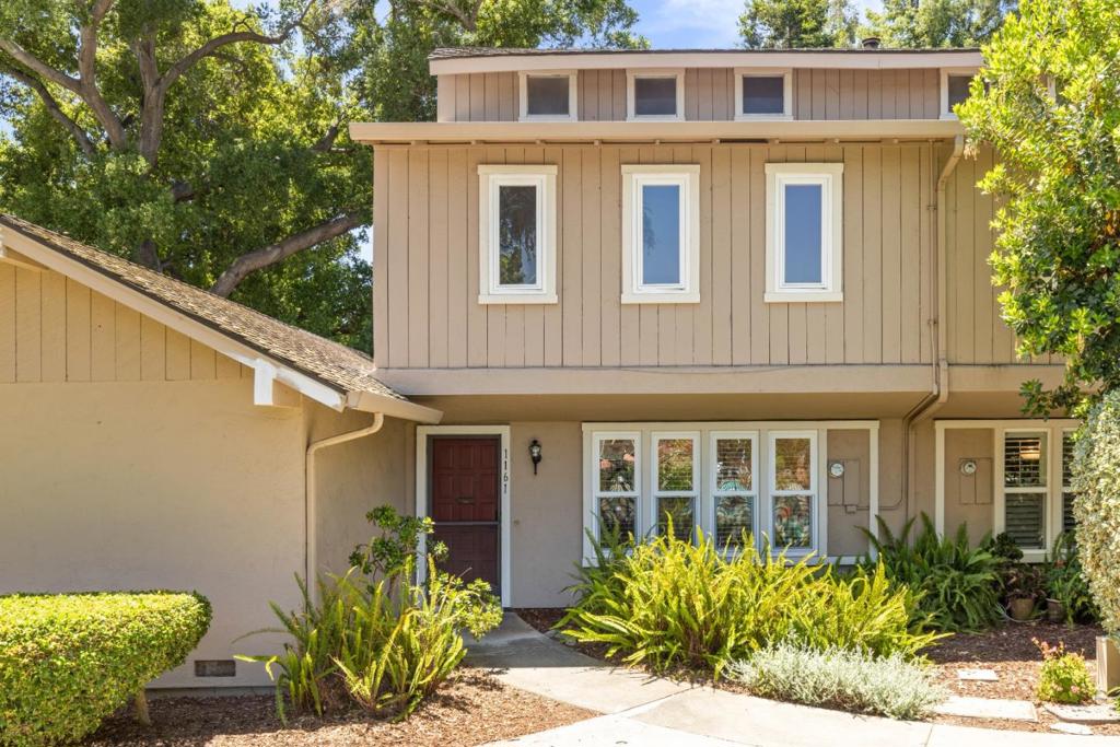 1161 White Pine Court
