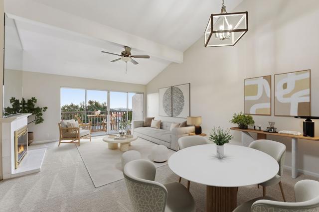 Detail Gallery Image 4 of 16 For 909 Caminito Madrigal #B,  Carlsbad,  CA 92011 - 2 Beds | 2/1 Baths