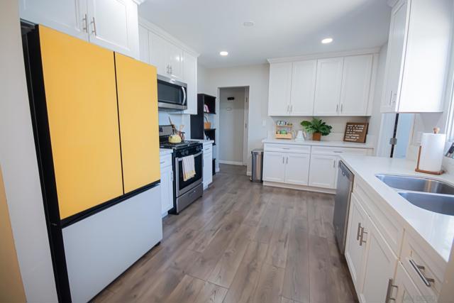 4092 Winona Ave, San Diego CA: https://media.crmls.org/mediaz/b67b6651-cf85-4d57-8c5c-121ac92e3724.jpg