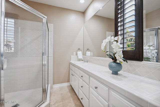 684 Noble Road, Simi Valley CA: https://media.crmls.org/mediaz/b67c10fd-4a2e-4a52-b52e-e00cb7756ba4.jpg