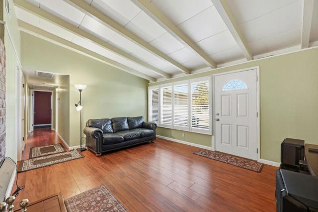 1863 Sarasota Way, San Jose CA: https://media.crmls.org/mediaz/b67c8212-f012-49e7-8185-b28e50ffd753.jpg