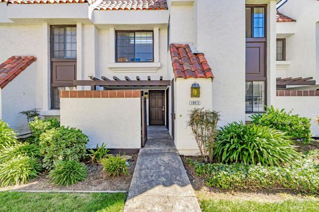 19972 Portal Plaza, Cupertino CA: https://media.crmls.org/mediaz/b67d0d8f-8a4b-4332-a3a8-cc8f95b0bbf5.jpg