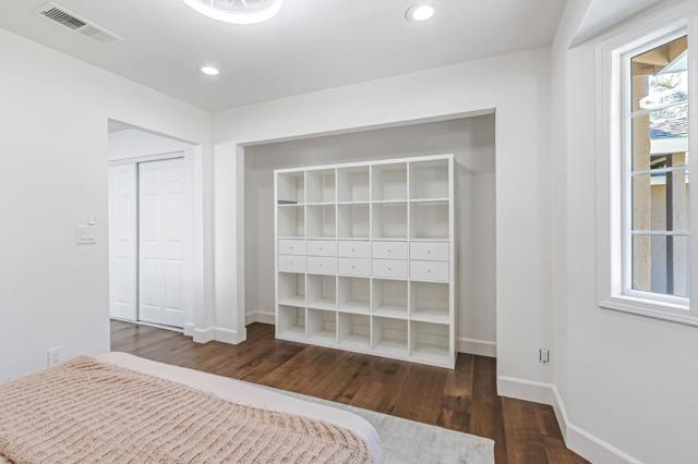 719 Choctaw Drive, San Jose CA: https://media.crmls.org/mediaz/b67d3801-1935-46e4-a50c-8f2837f8d57a.jpg
