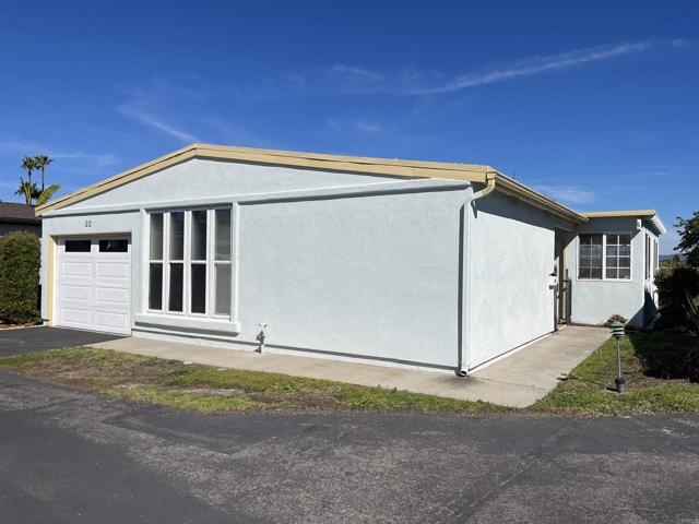 Detail Gallery Image 2 of 44 For 3808 Vista Campana #22,  Oceanside,  CA 92057 - 1 Beds | 1 Baths