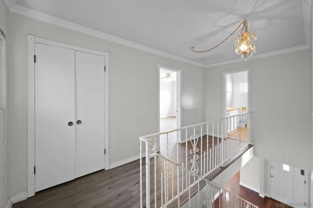 2634 38 Juan St, San Diego CA: https://media.crmls.org/mediaz/b67e1dc6-9795-430a-a9c4-d32e58099771.jpg