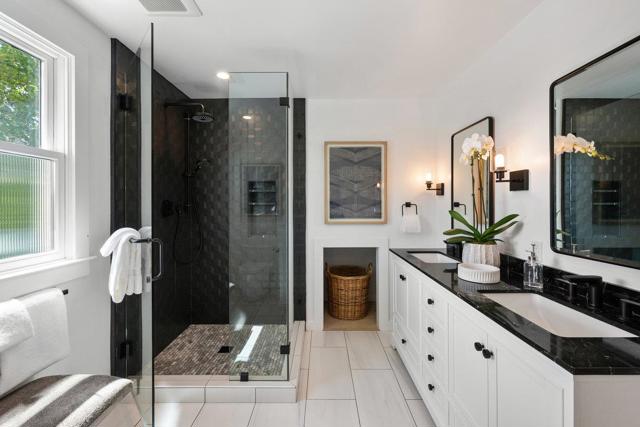 1224 Edgehill Drive, Burlingame CA: https://media.crmls.org/mediaz/b67e2cdb-1153-4c94-812b-75cbb5ad1fd2.jpg