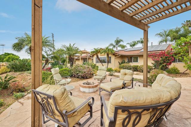 Detail Gallery Image 53 of 75 For 1943 Brookhurst Dr, El Cajon,  CA 92019 - 5 Beds | 3 Baths