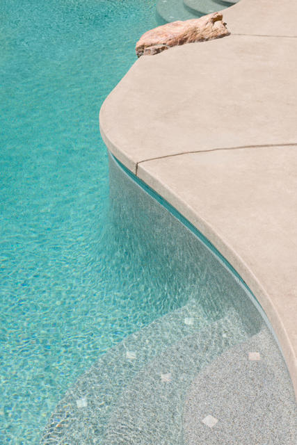 201 Augusta Drive, Palm Desert CA: https://media.crmls.org/mediaz/b67e415e-60b0-44eb-b696-2f291518dab6.jpg