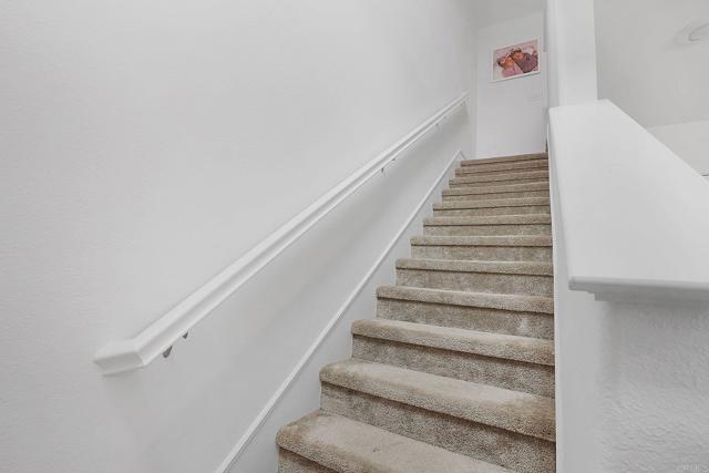 Detail Gallery Image 6 of 28 For 2152 Reed #DRIVE,  San Diego,  CA 92154 - 2 Beds | 2/1 Baths