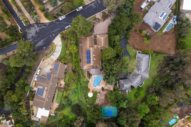 16327 Woodson View Rd, Poway CA: https://media.crmls.org/mediaz/b67ee609-99e6-4734-a75f-ea260873a13a.jpg
