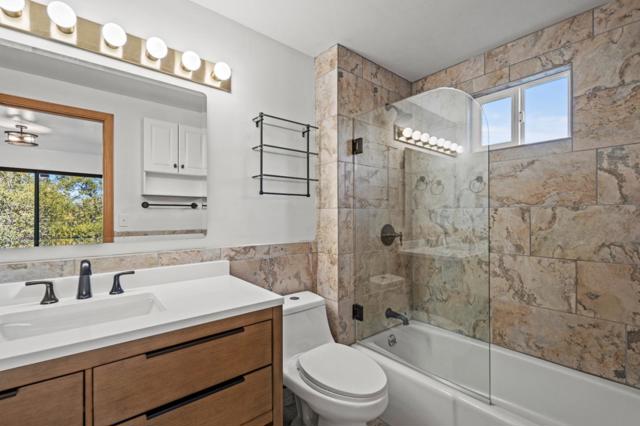 13500 Paseo Terrano,  CA: https://media.crmls.org/mediaz/b67f8a37-291d-43e7-a2d2-3abcad1fbfe8.jpg