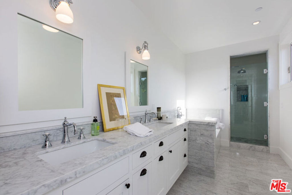 MLS #26848795 image #40