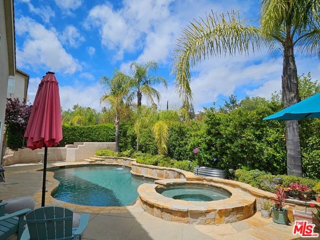 26505 Thackery Lane, Stevenson Ranch CA: https://media.crmls.org/mediaz/b681905b-bc77-453b-b17e-c7c86529a78a.jpg