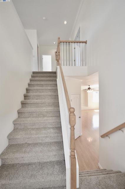 Image 18 of 39 For 9416 Lyndley Plaza Way