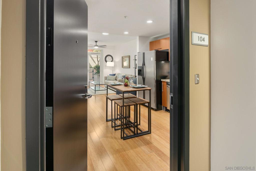1431 Pacific Hwy - photo 3