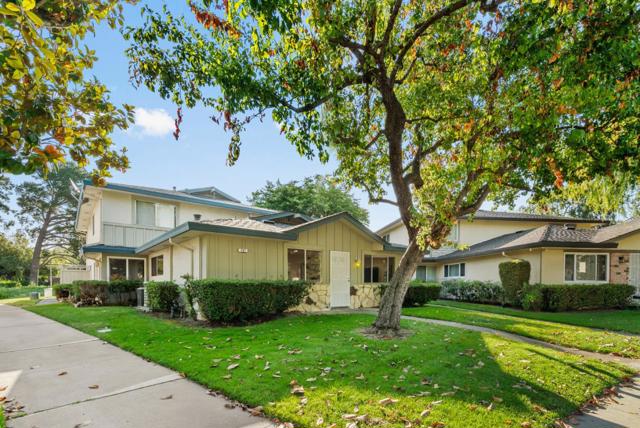 297 Watson Drive, Campbell CA: https://media.crmls.org/mediaz/b68363e7-8715-4c2f-8c03-7676f5c3042b.jpg