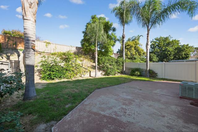 31850 Via Barraza, Temecula CA: https://media.crmls.org/mediaz/b683ec8c-2bf8-479f-9bf2-1df425b6c72d.jpg