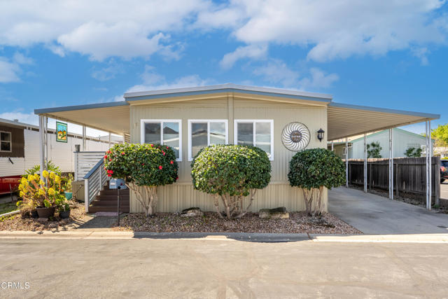 117 Don Felipe Way, Ojai CA: https://media.crmls.org/mediaz/b6840ba3-848c-49d6-854f-438f500749e2.jpg
