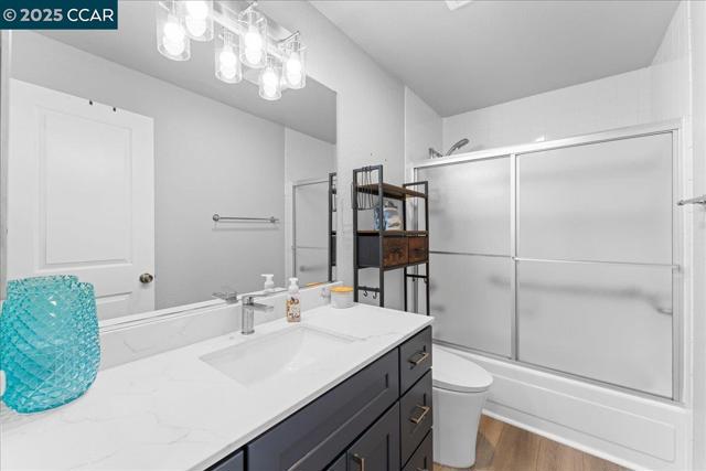13700 San Pablo Ave, San Pablo CA: https://media.crmls.org/mediaz/b6845c7a-3cbe-4782-acec-490d794a7fc3.jpg