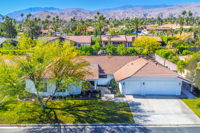 Image 61 of 68 For 72915 Deer Grass Drive