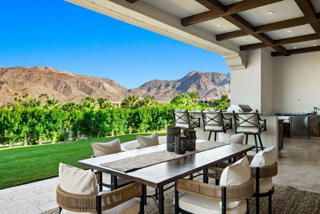 49925 Canyon View Drive, Palm Desert CA: https://media.crmls.org/mediaz/b6851a75-4b75-4f6c-a8e2-761abe237870.jpg
