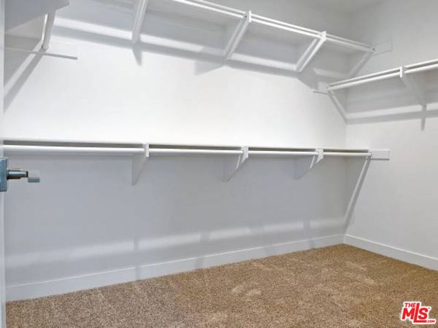 7105 TAMPA Avenue, Reseda CA: https://media.crmls.org/mediaz/b685f0a7-66ec-461c-8882-28b3983e0189.jpg