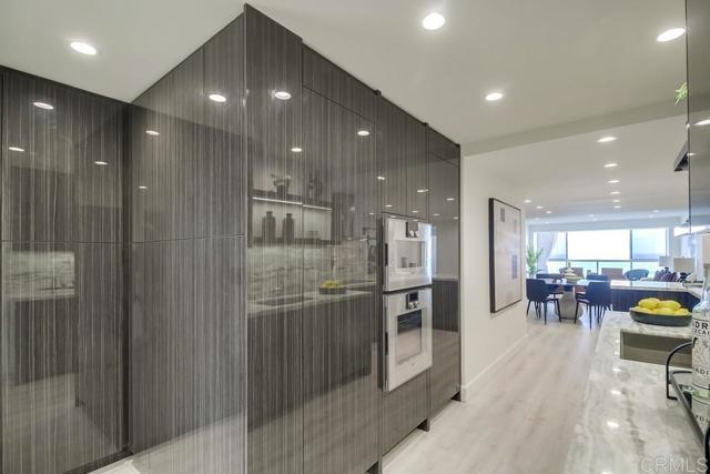 Image 10 of 27 For 939 Coast Blvd  12b