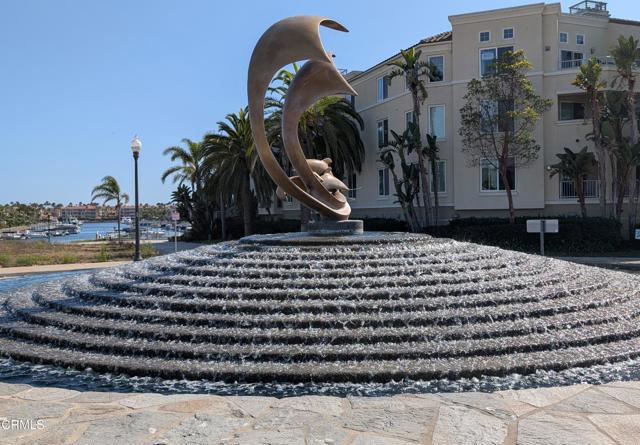 4256 Tradewinds Drive, Oxnard CA: https://media.crmls.org/mediaz/b687c370-aae4-4215-ab03-bf4121fbc6b9.jpg