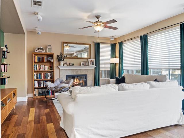1176 Parkview Drive, Oceanside CA: https://media.crmls.org/mediaz/b687eb10-85f3-4bb5-ae79-f7e3f0bba32b.jpg