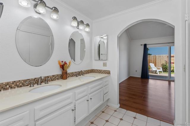 9530 Whellock Way, San Diego CA: https://media.crmls.org/mediaz/b68836f6-251a-4eaa-a435-fb1407b28d01.jpg